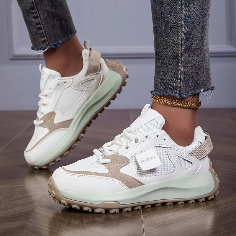 Scarpe ortopediche con suola RePosture per diminuire la pressione sulla colonna