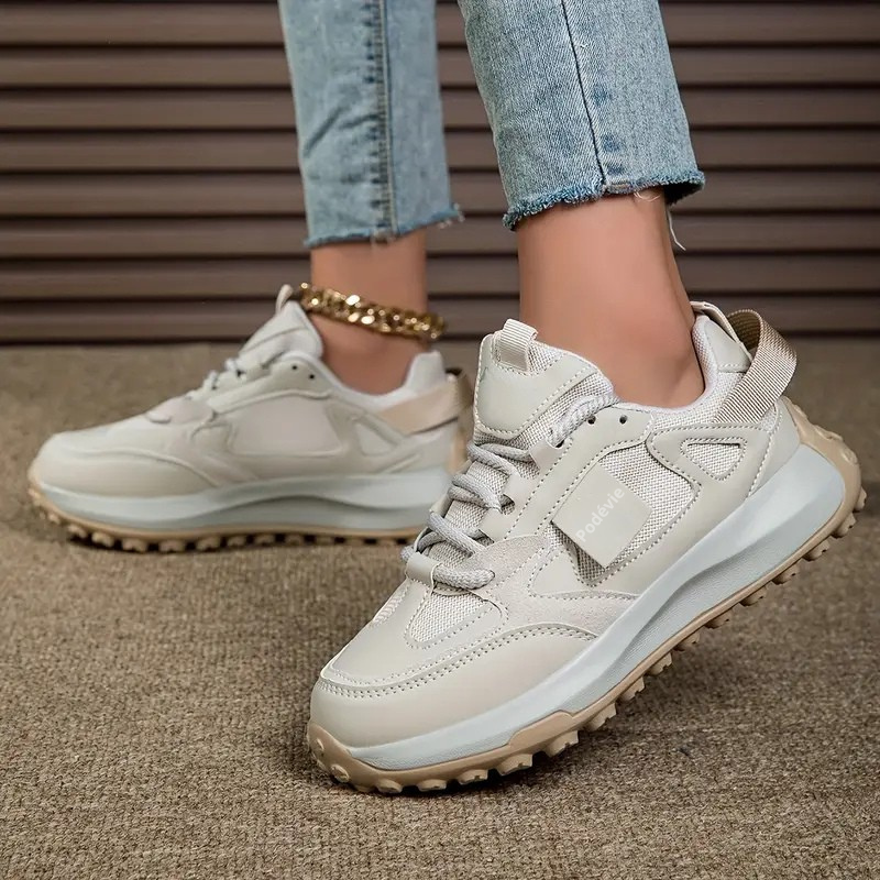 Scarpe ortopediche con suola RePosture per diminuire la pressione sulla colonna