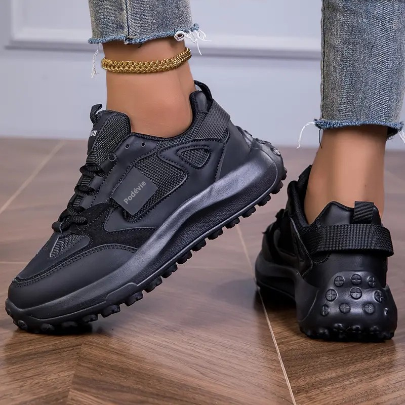 Scarpe ortopediche con suola RePosture per diminuire la pressione sulla colonna